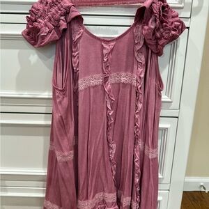 Pink Ruffled tank top‎ with Lace Details